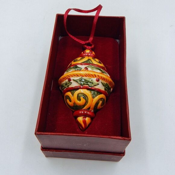 Villeroy & Boch 1748 Ceramic Ornament Holly Berry Yellow Green 4 Inch Box - Picture 3 of 6
